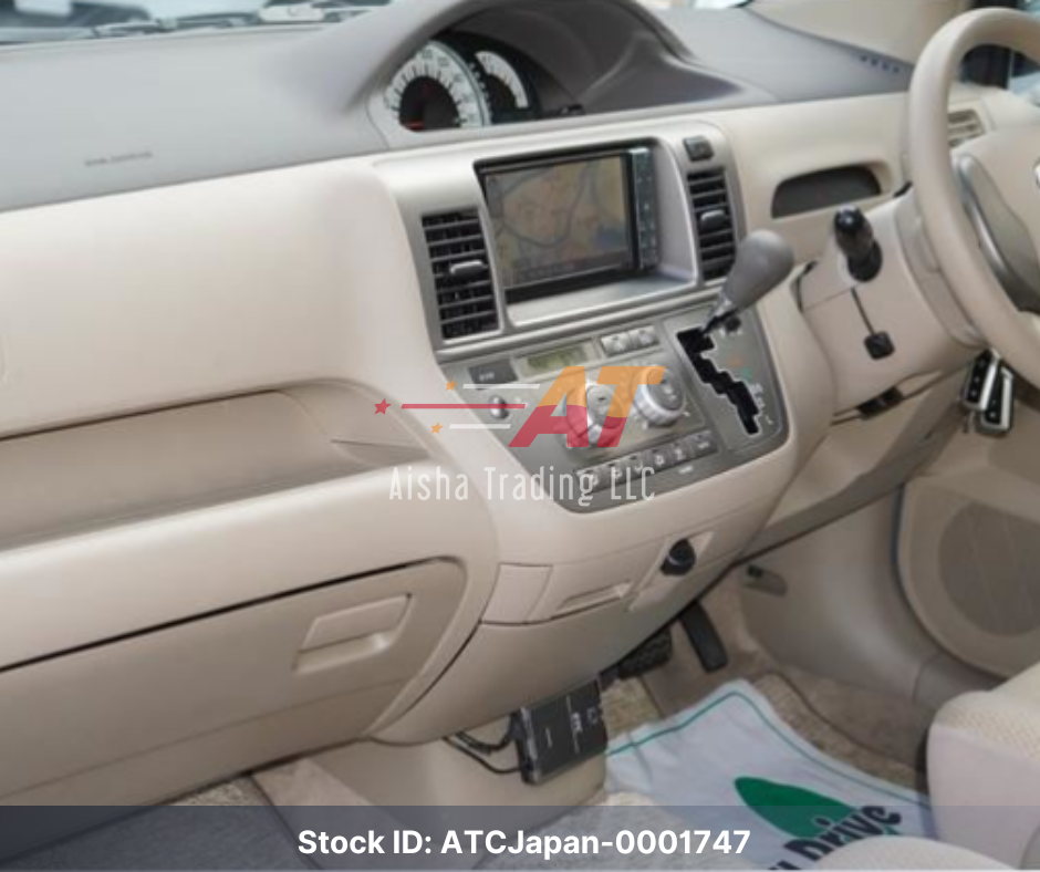 2011 Toyota Raum